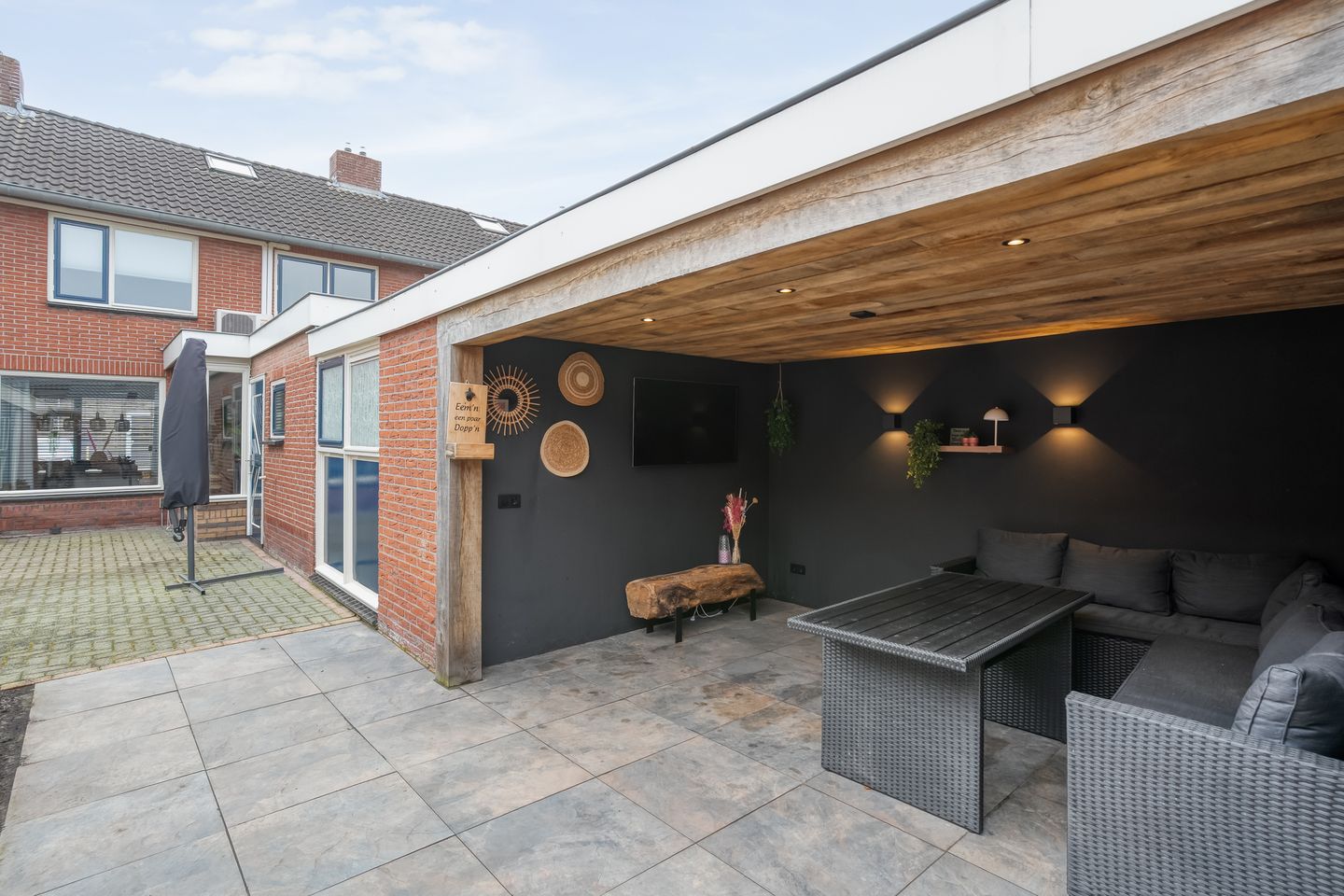 Foto 34 van Gouden Regenstraat 10