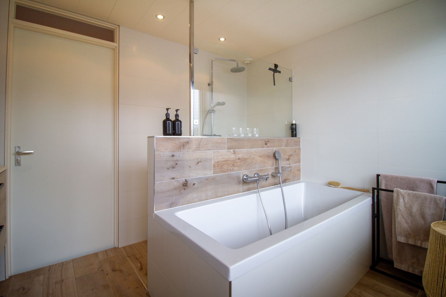 Spacious detached home with ground floor bedroom in Midsland, Terschelling — 29