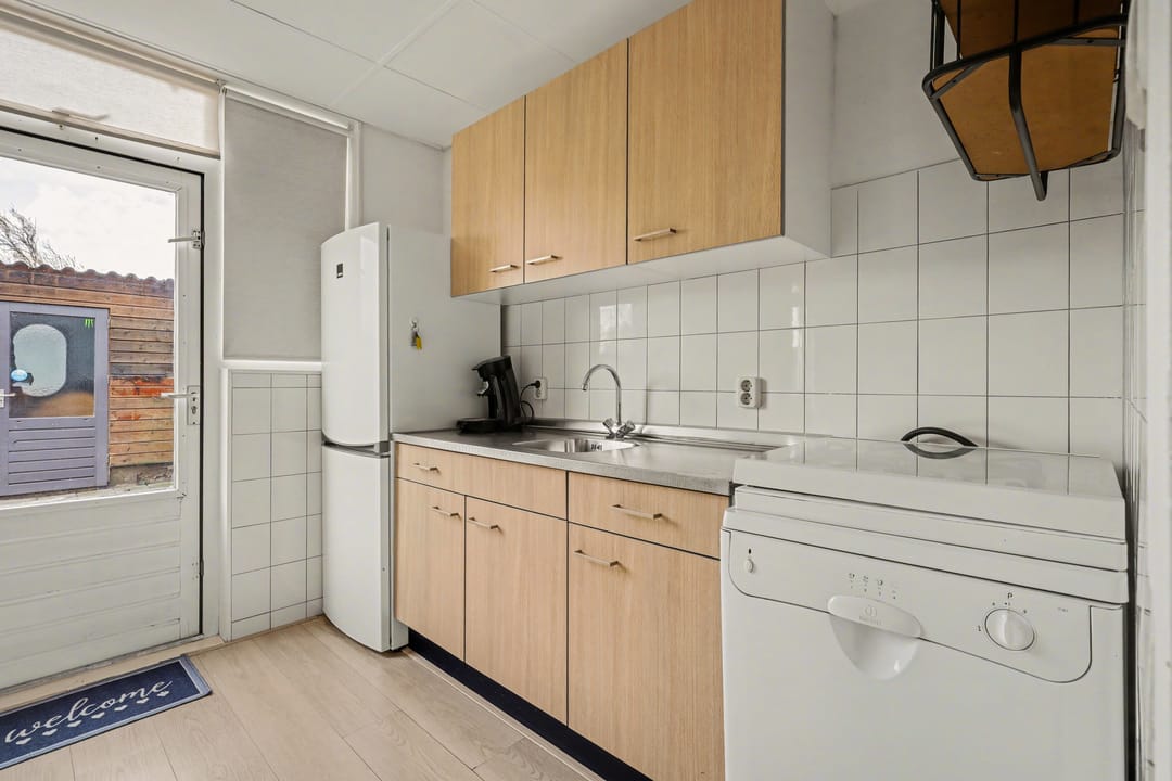 Photo 8 of Hosterd 43