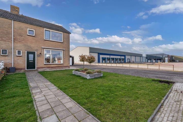 Photo 2 of Juckemaleane 14