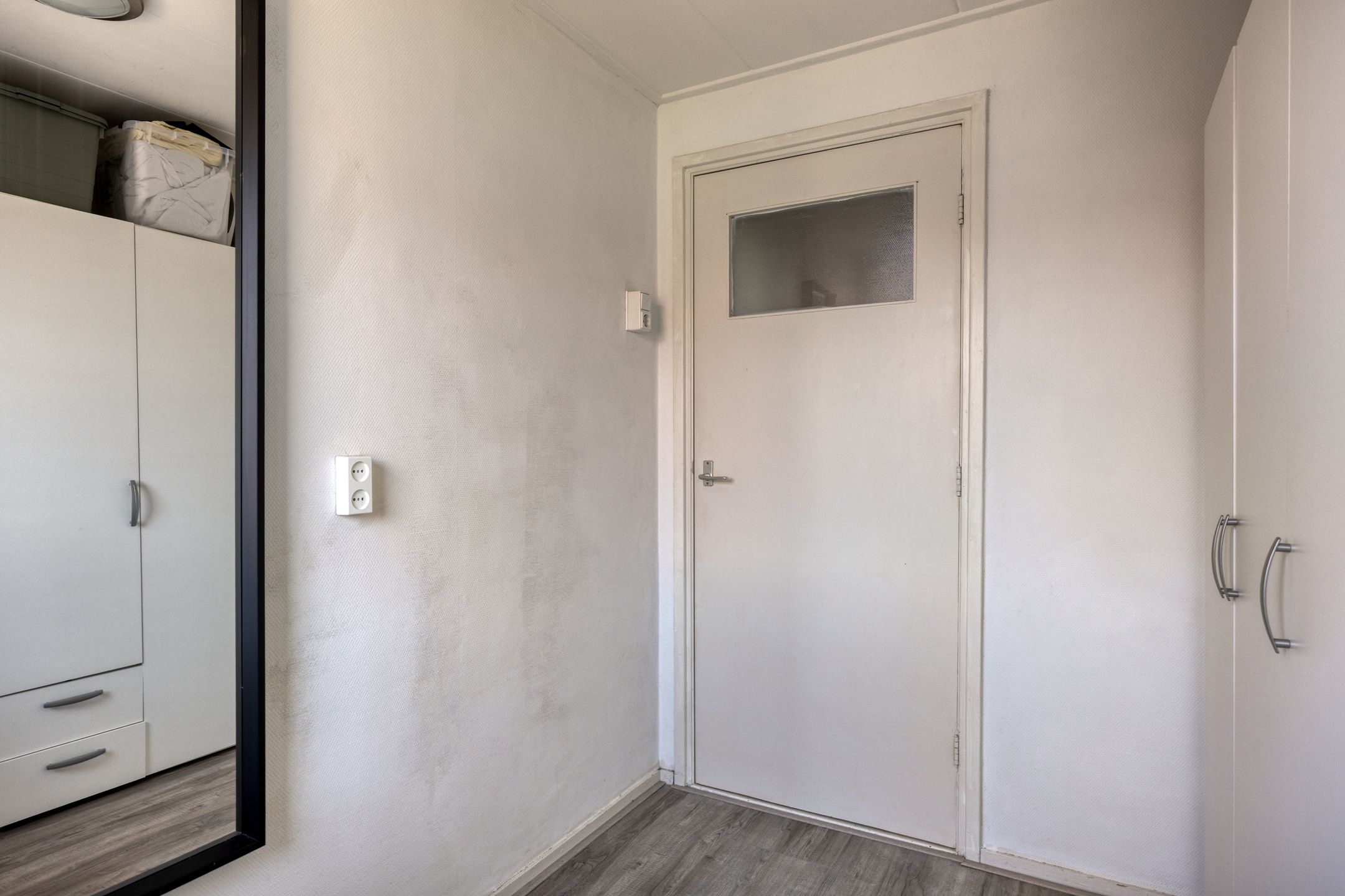 Photo 24 of Van der Poest Clementstraat 31