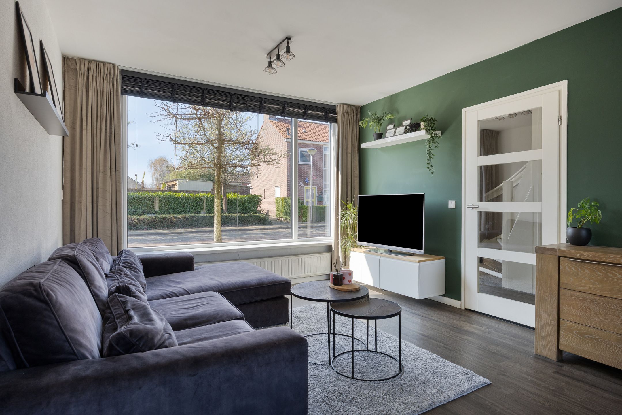 Photo 12 of Van der Poest Clementstraat 31