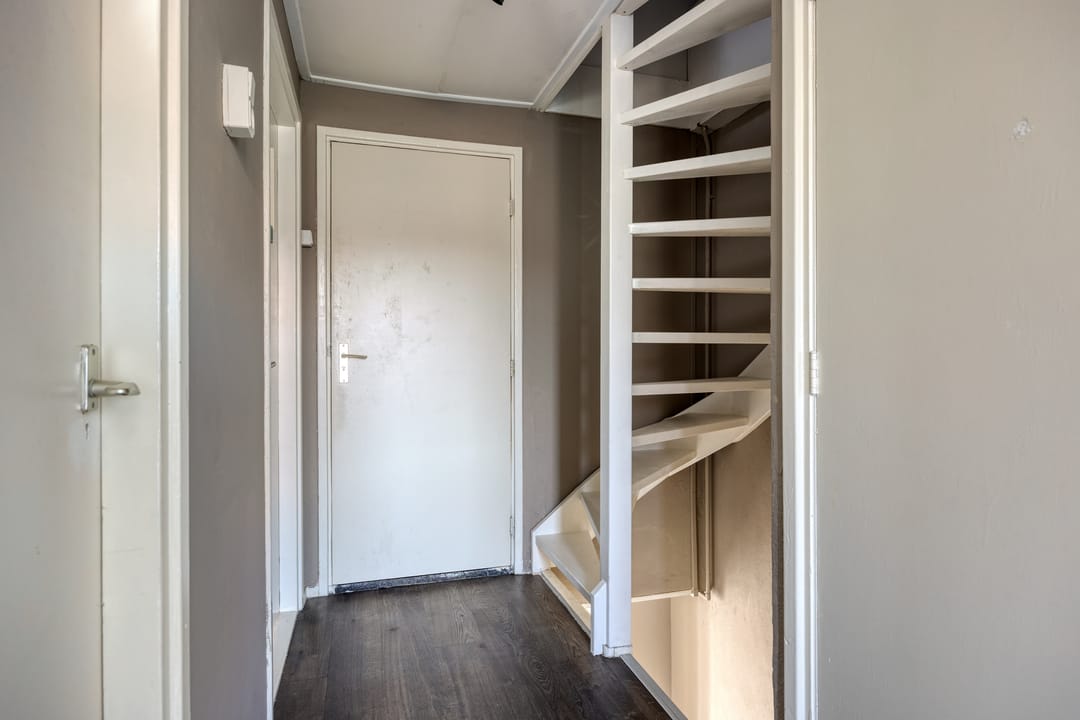 Photo 16 of Van der Poest Clementstraat 31