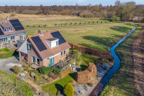 De Parnassia 6 secondary image