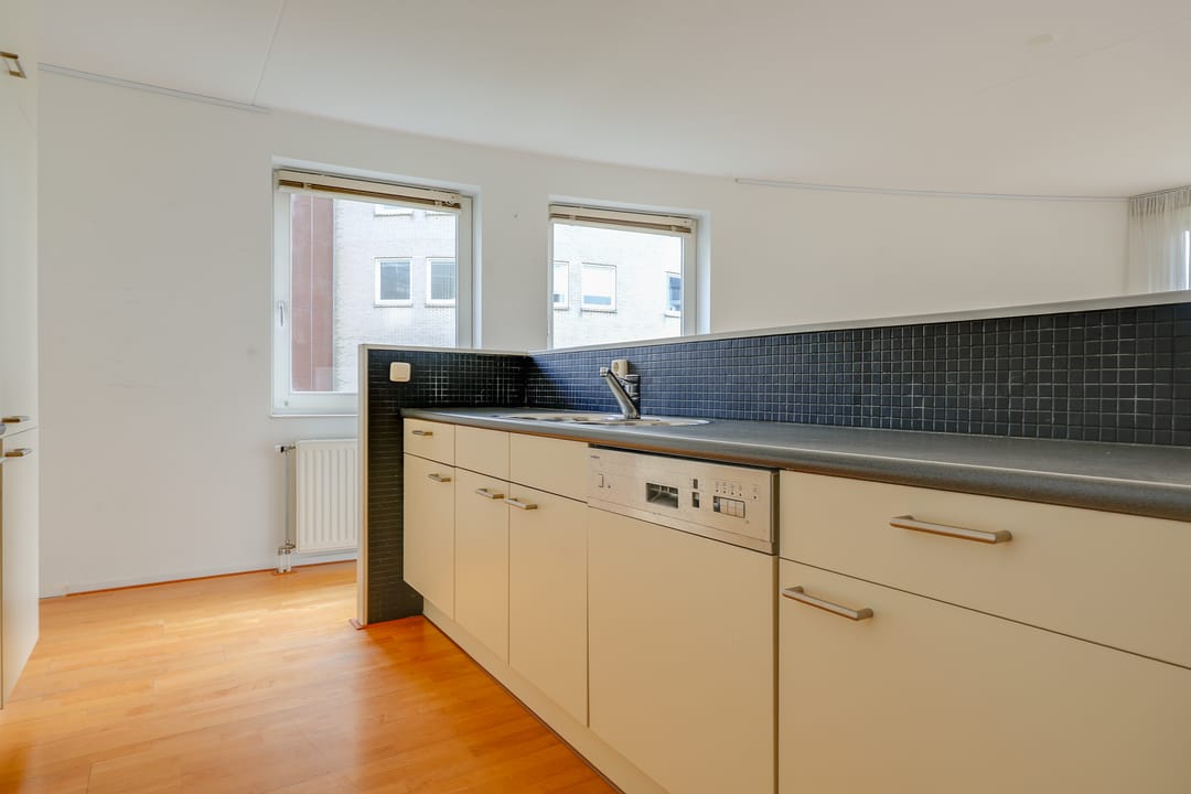 Foto 16 van Omval 94