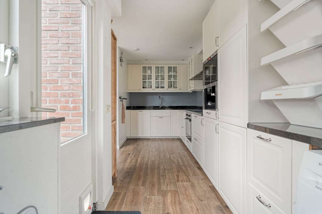 Foto 17 van Herman Kampmanstraat 54