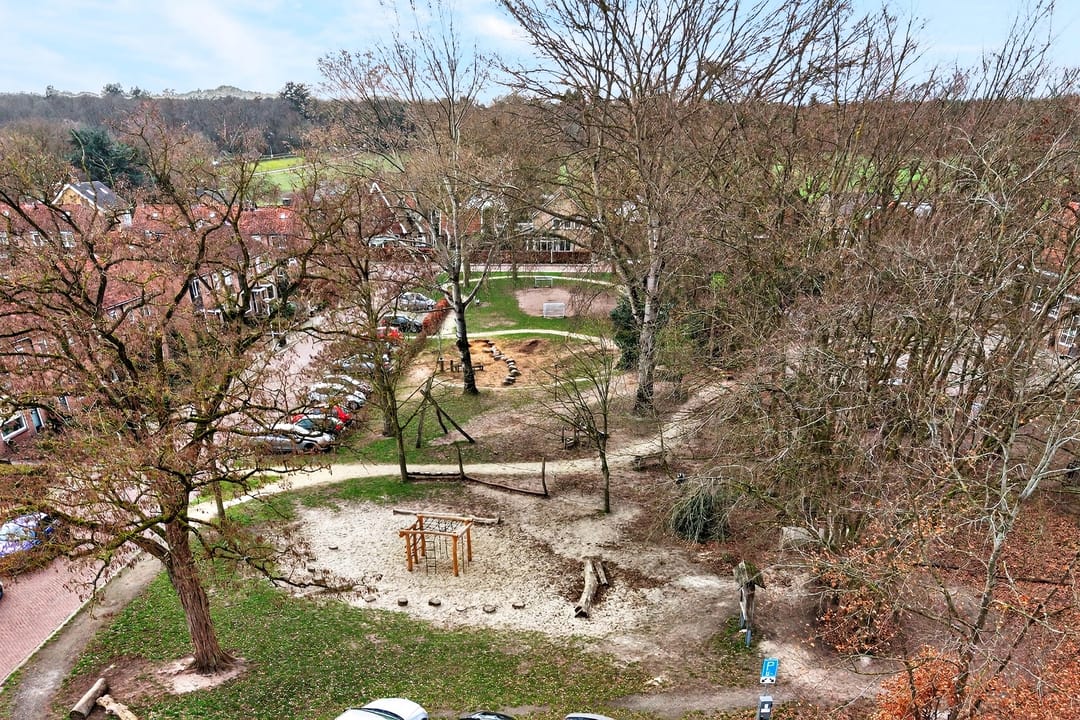 Foto 43 van Herman Kampmanstraat 54