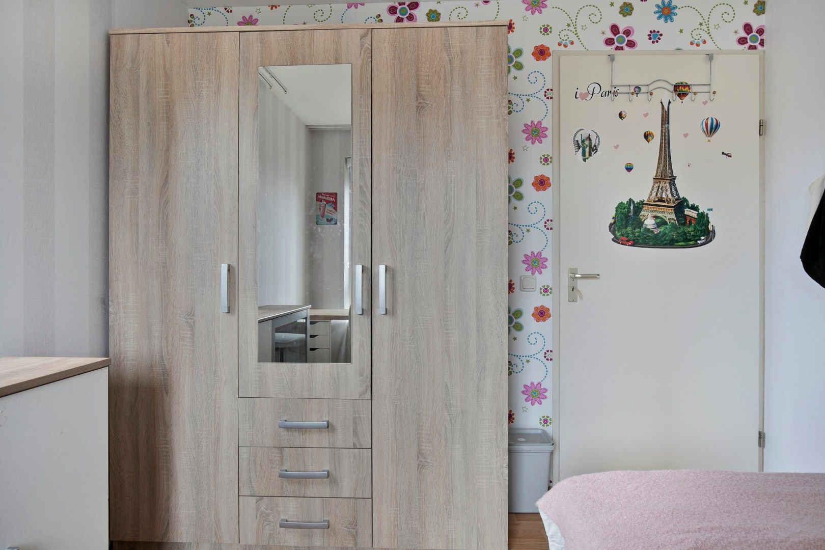 Spacious 4-Room Apartment with Water View in Almere Eilandenbuurt — 27