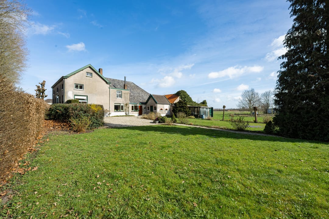 Foto 37 van Kerkstraat 12