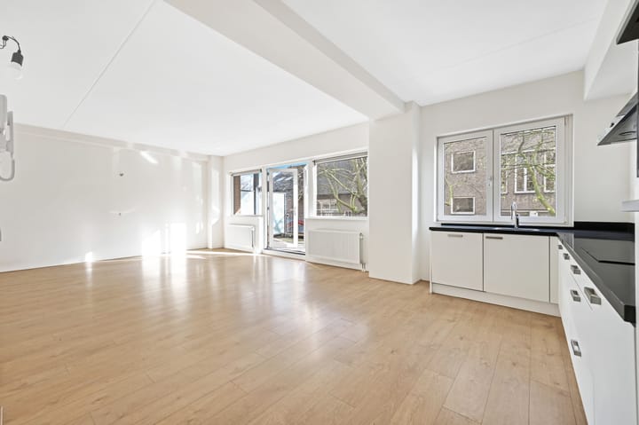 Foto 3 van Koningin Sophiestraat 182