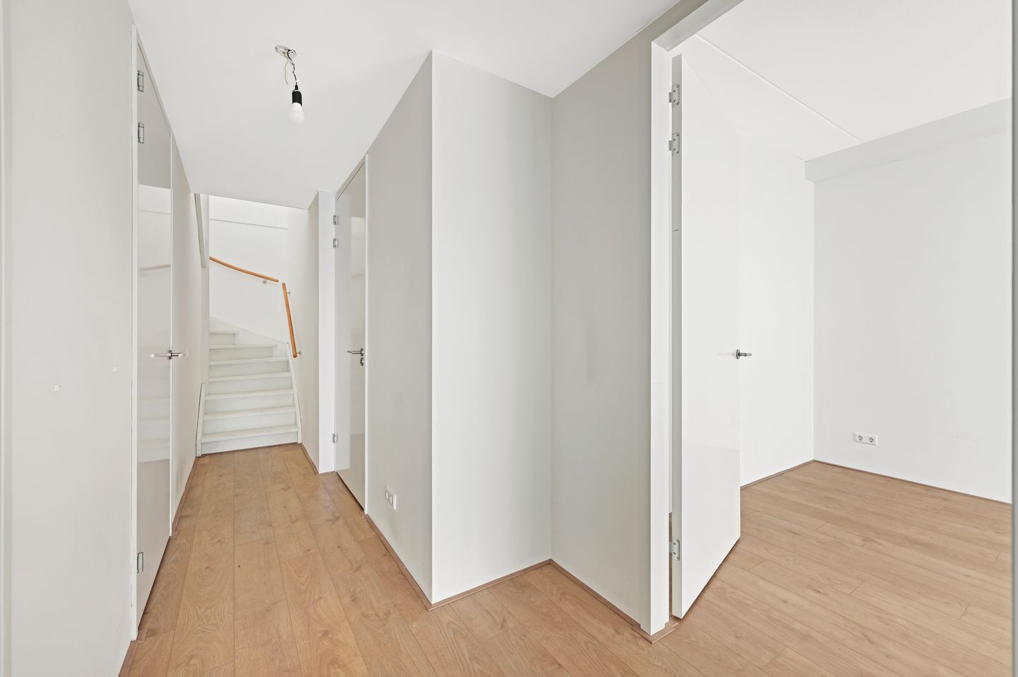 Foto 20 van Koningin Sophiestraat 182