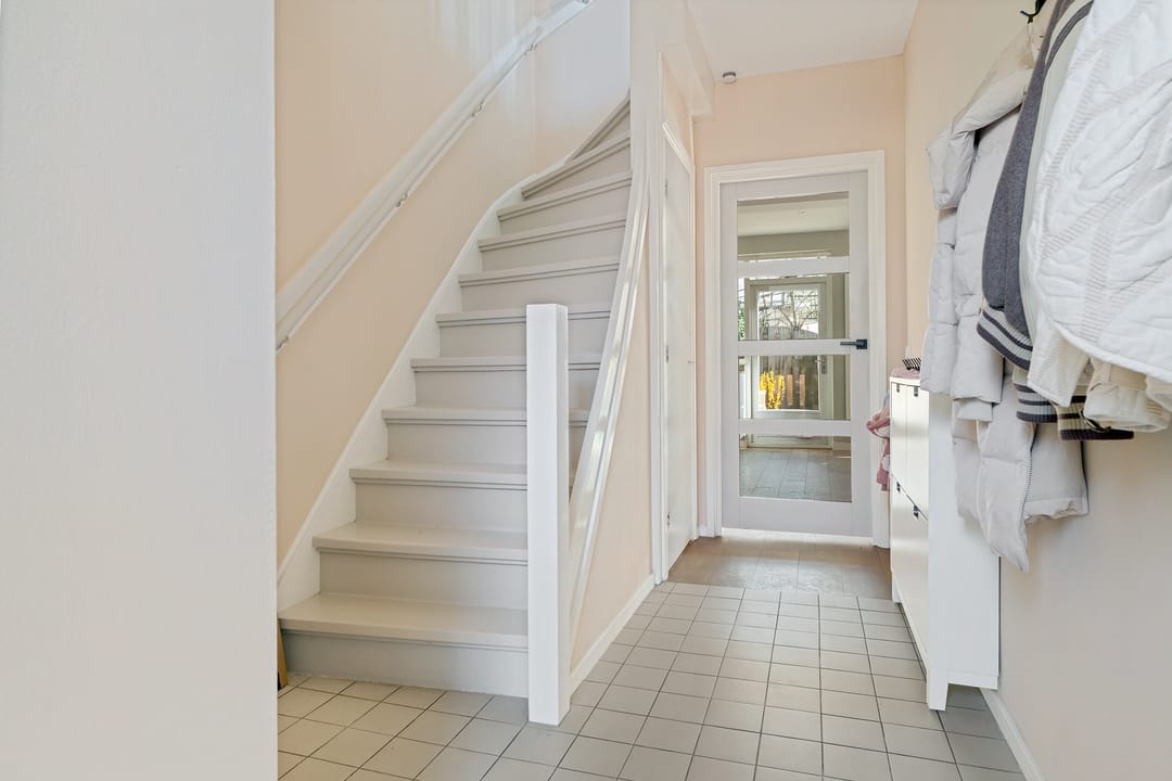 Spacious Extended and Insulated Family Home on a Prime Location — 13