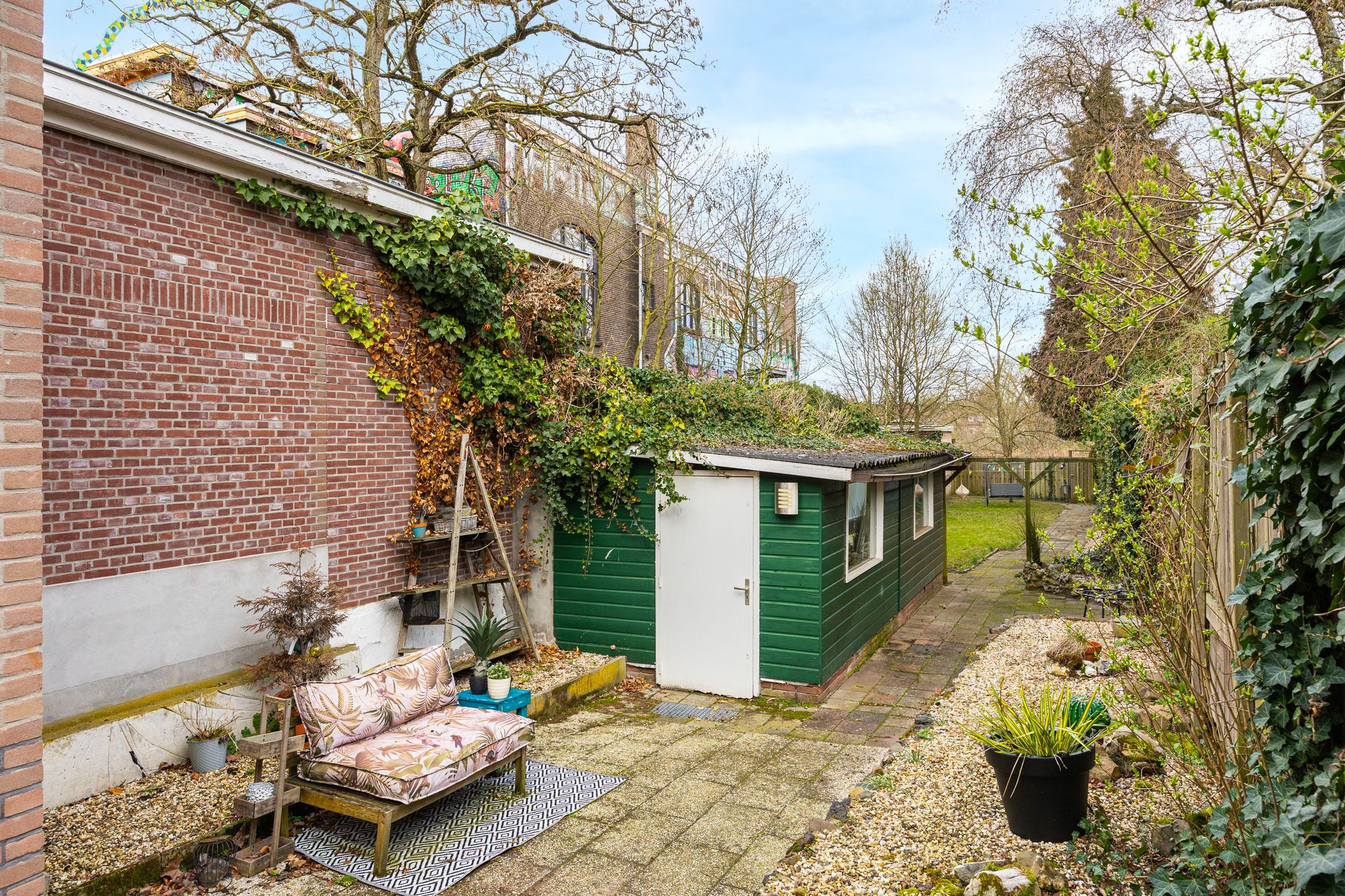 Spacious semi-detached home with four bedrooms and large garden in central Nijmegen — 17