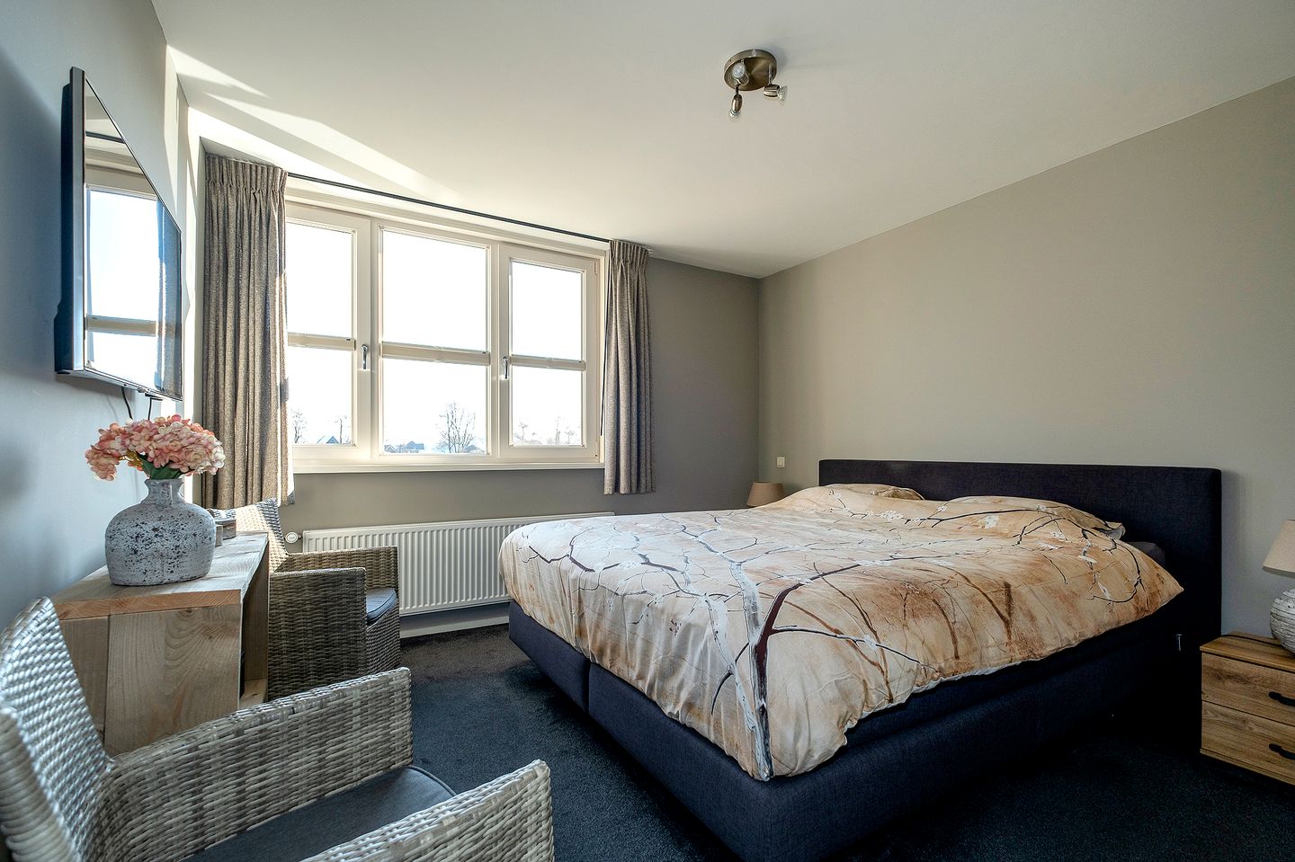 Photo 20 of Lieving 17-B