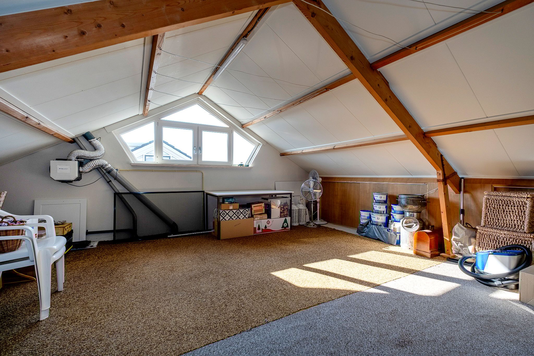 Photo 30 of Lieving 17-B