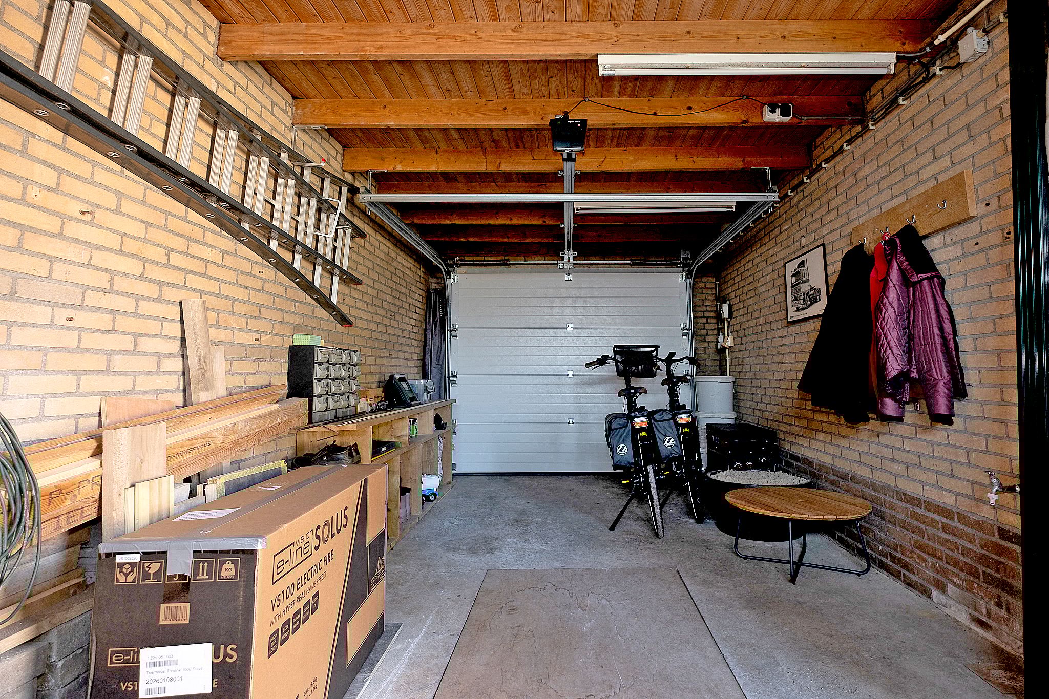 Photo 33 of Lieving 17-B