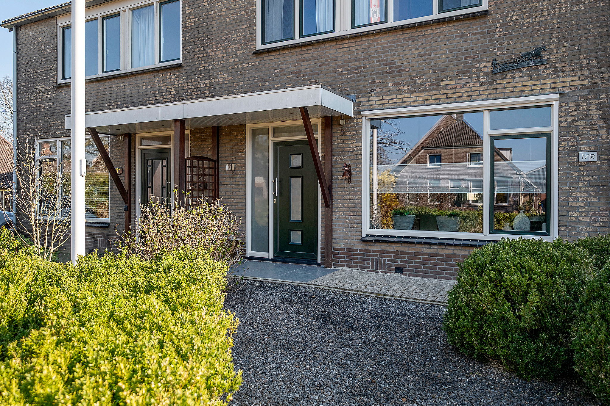 Photo 39 of Lieving 17-B