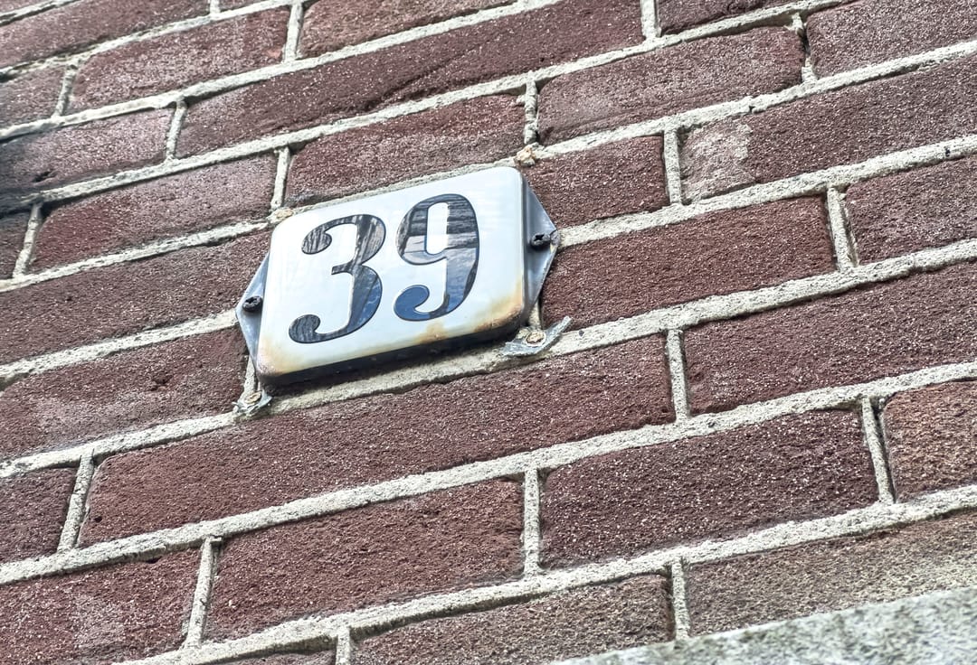 Photo 37 of Vossiusstraat 39-H