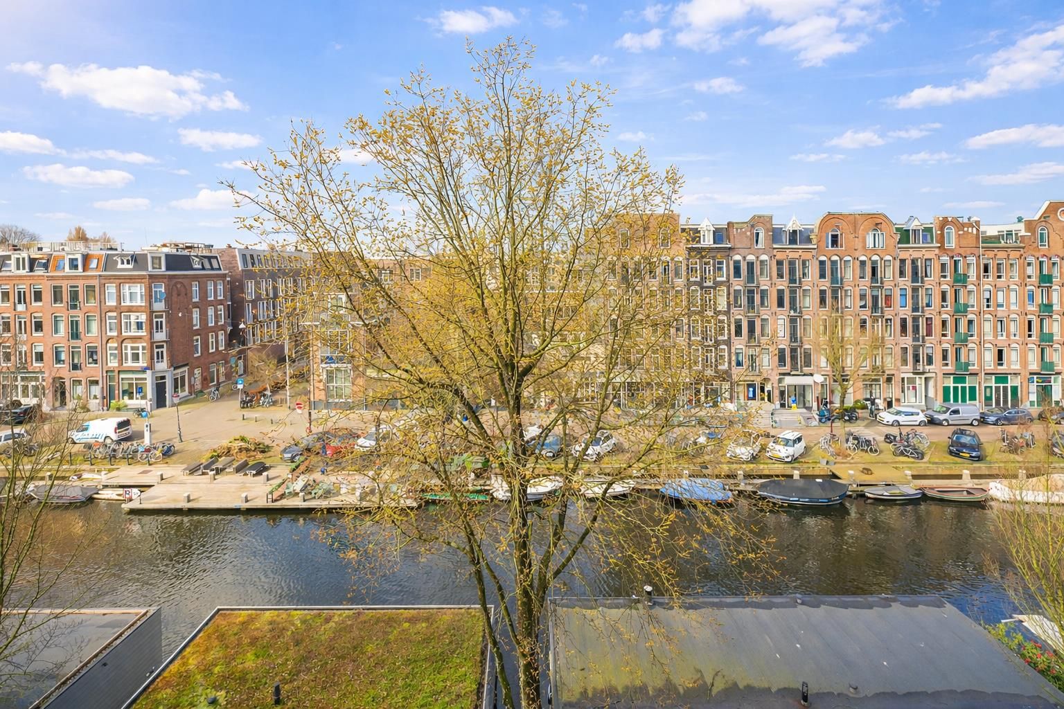 Light and well laid out 3-room apartment with water view in Oud-West — 12