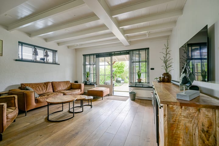 Vrijstaande woning te koop: Westeinde 35, Schermerhorn