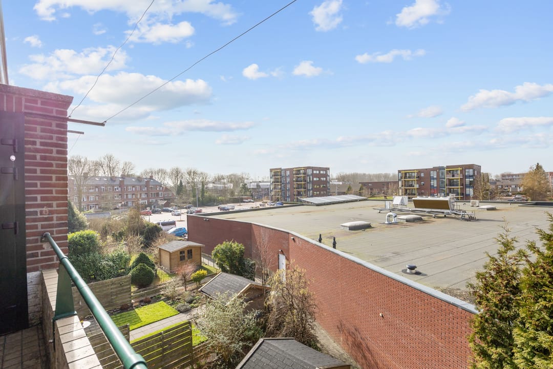 Foto 32 van Koningin Julianalaan 49-B