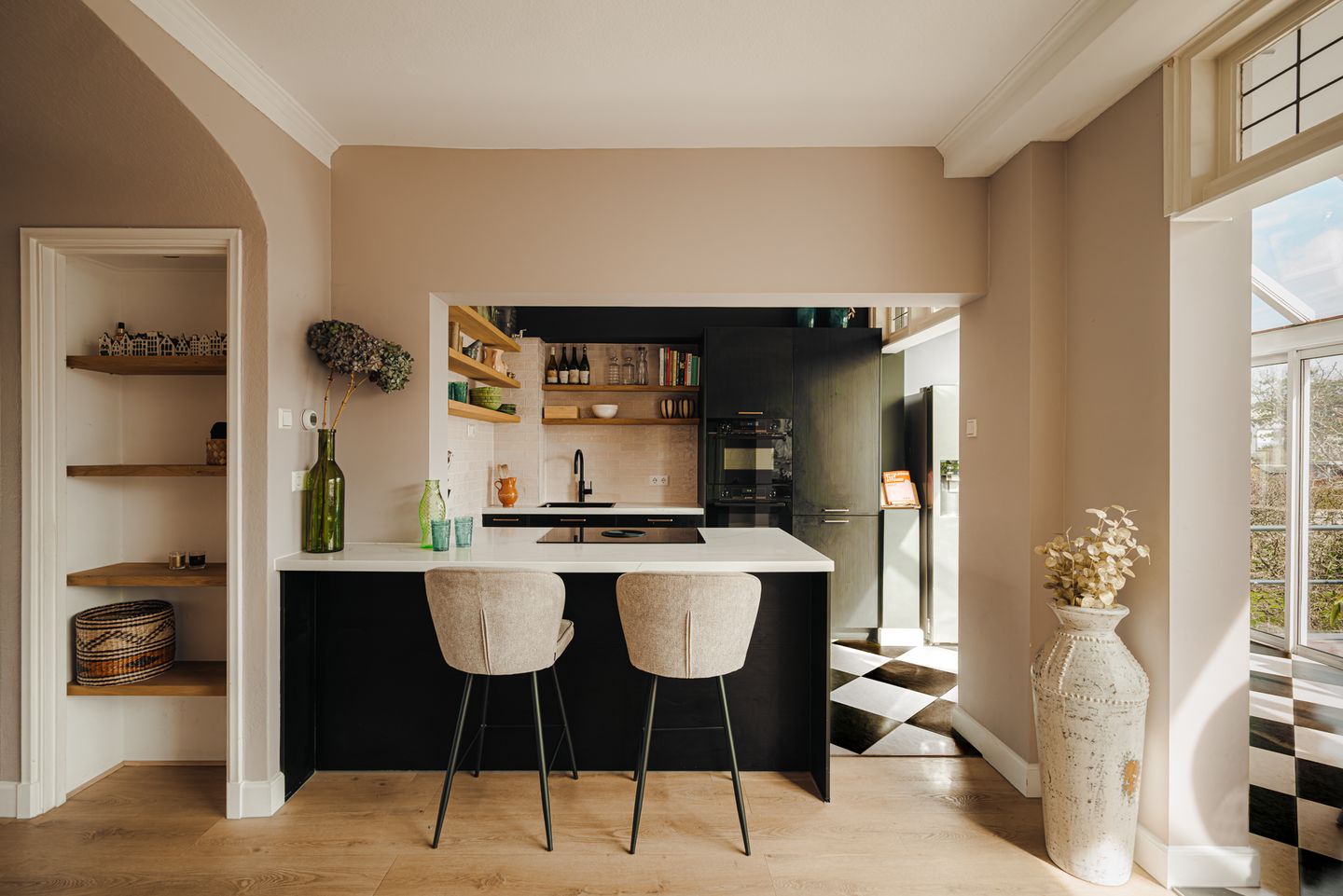 Foto 10 van Van Oldenbarneveltweg 12