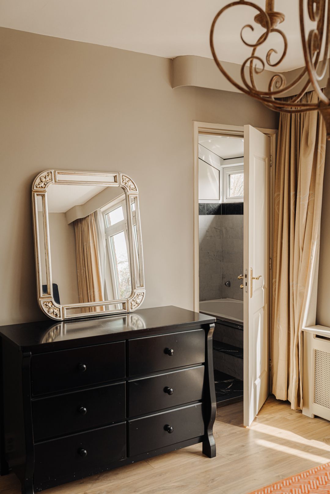 Foto 26 van Van Oldenbarneveltweg 12