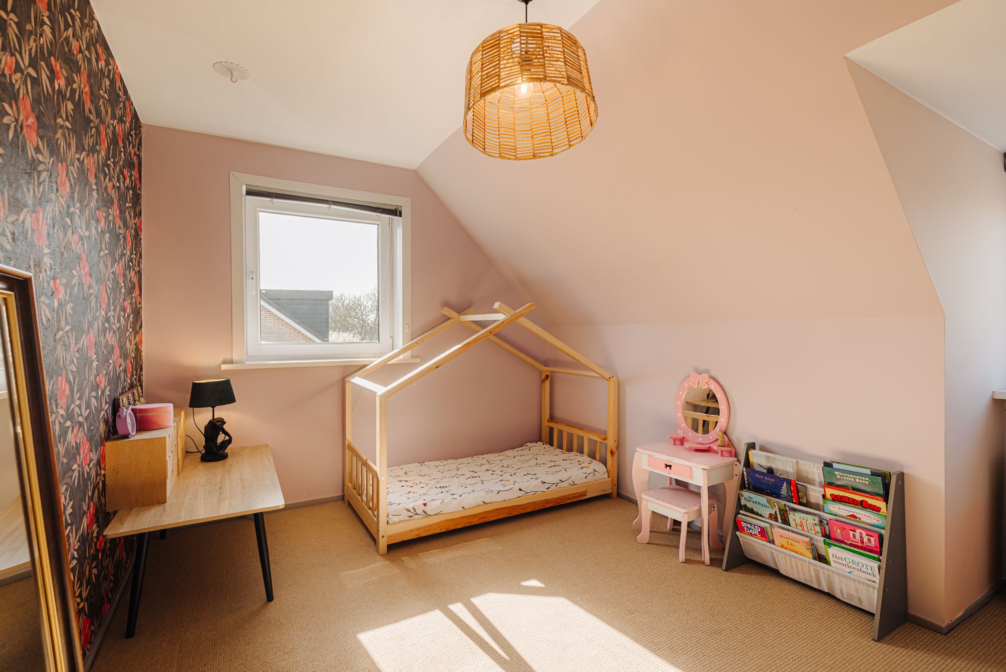 Foto 36 van Van Oldenbarneveltweg 12