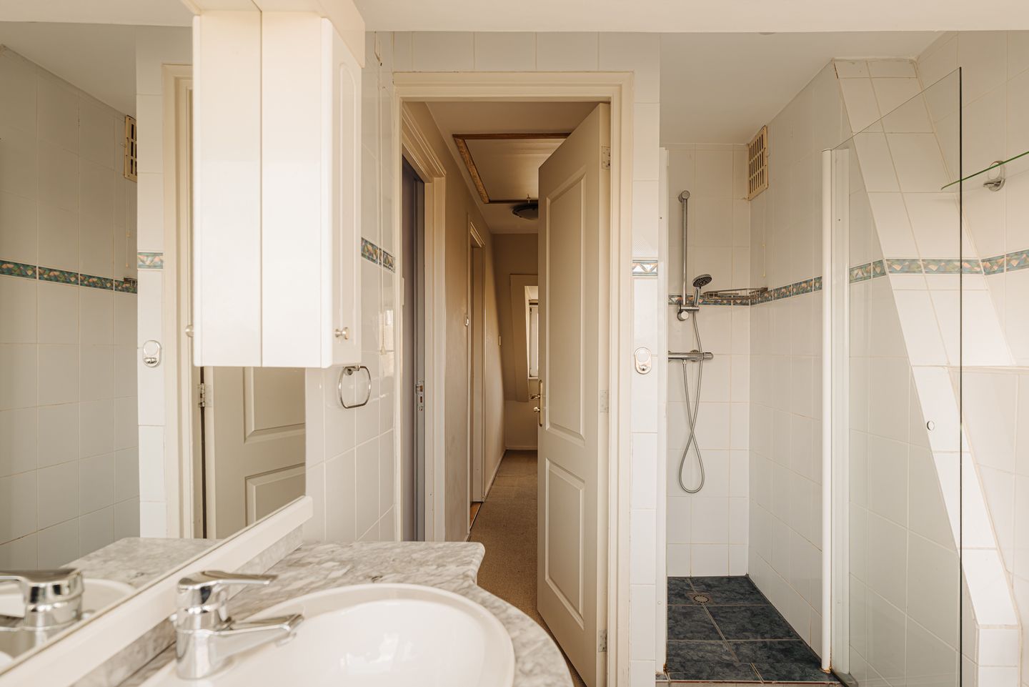 Foto 44 van Van Oldenbarneveltweg 12