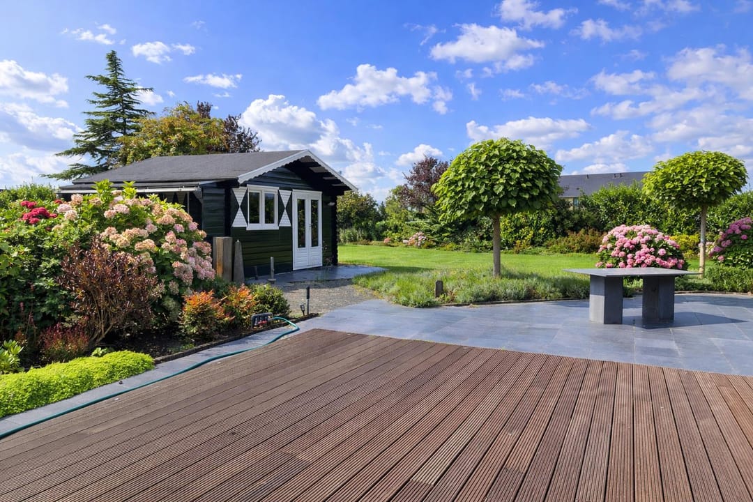 Luxury Bungalow with Private Pool and Boat Slip — 16