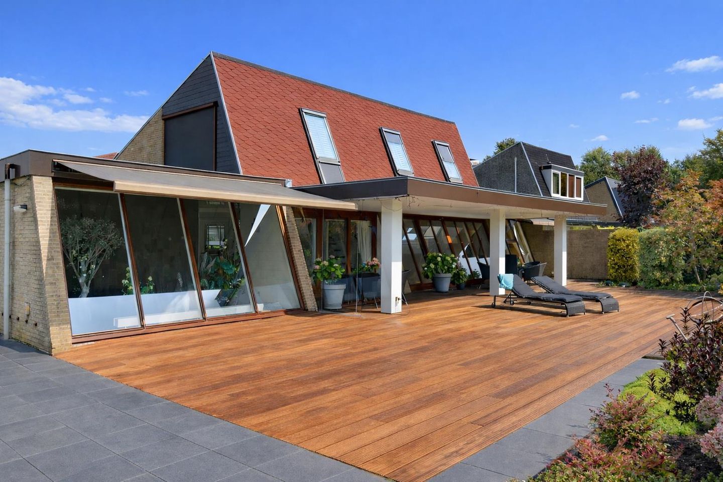 Luxury Bungalow with Private Pool and Boat Slip — 19