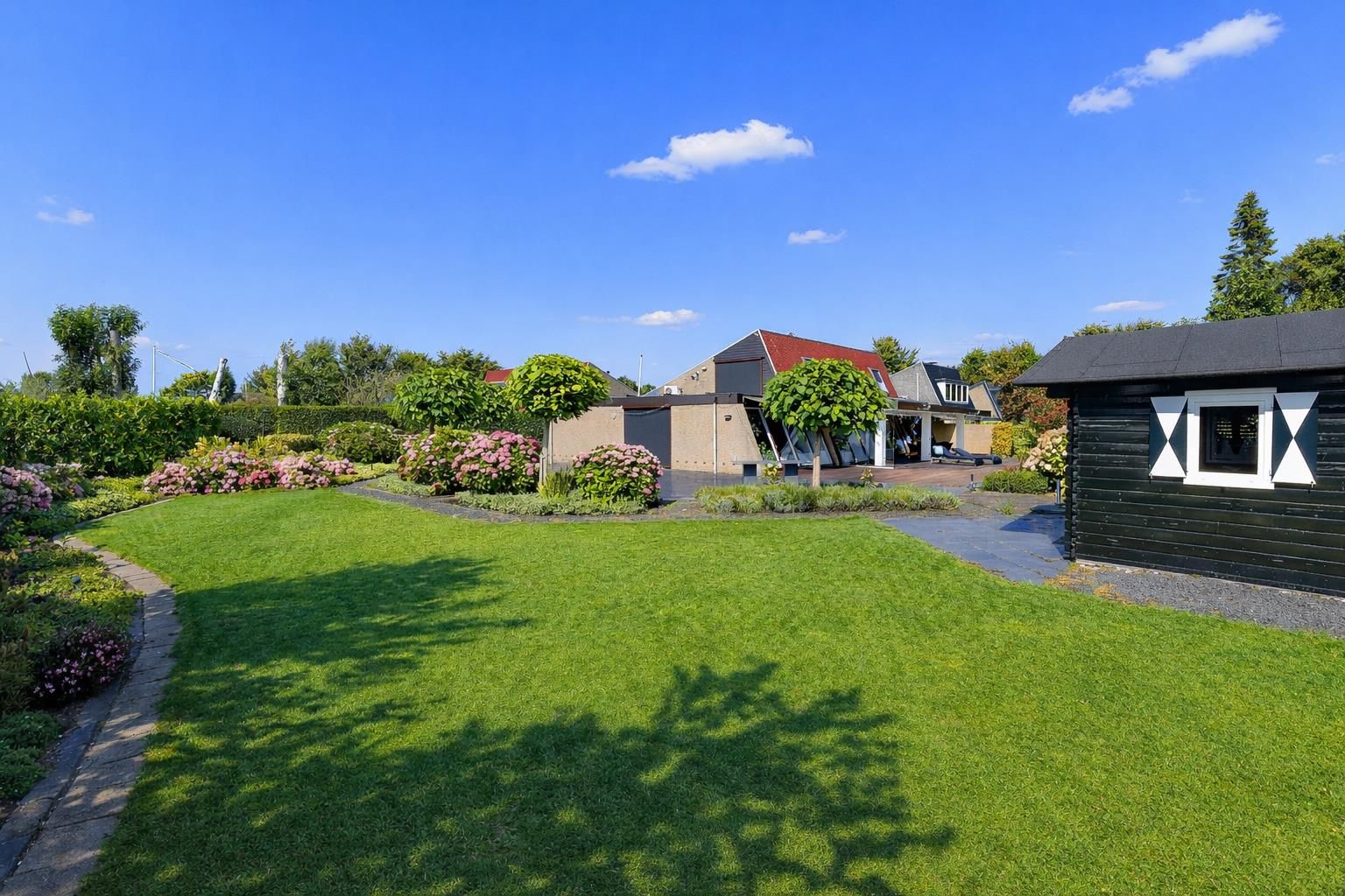 Luxury Bungalow with Private Pool and Boat Slip — 21