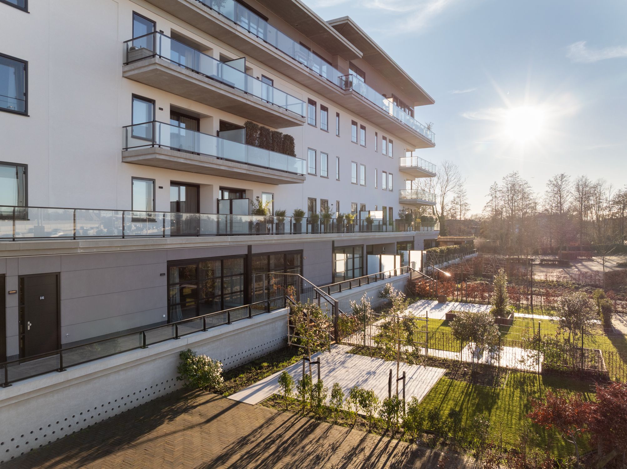 Foto 18 van Burgemeester Rijnderslaan 646