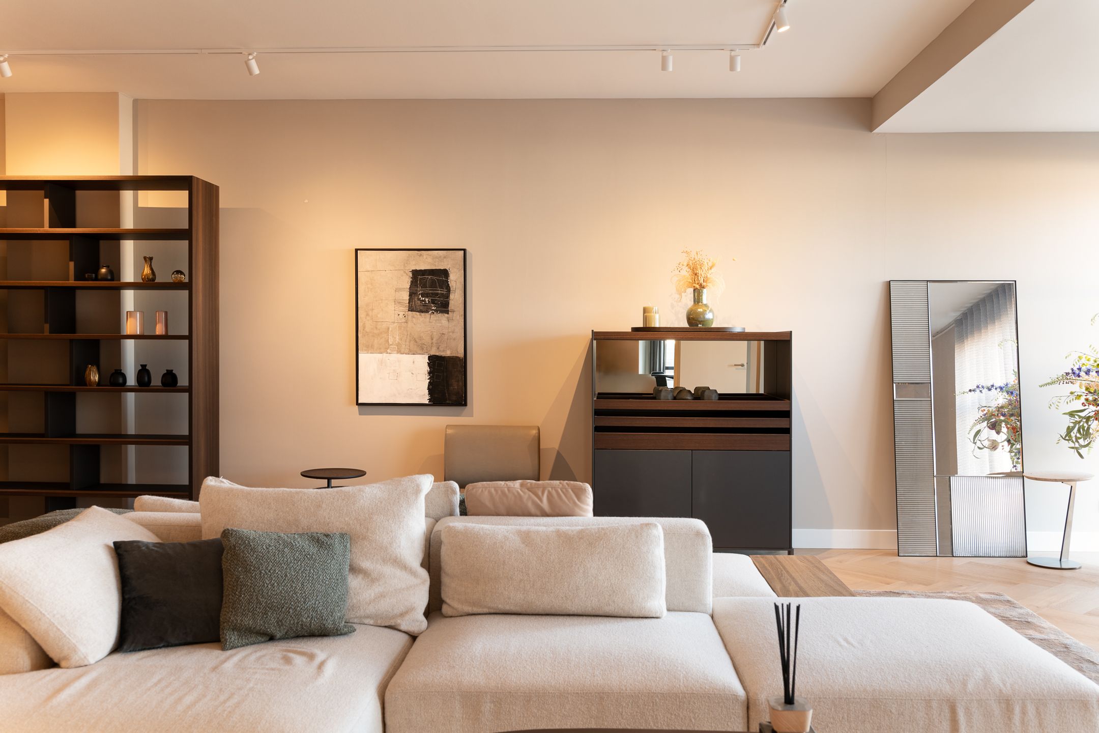 Foto 21 van Burgemeester Rijnderslaan 646