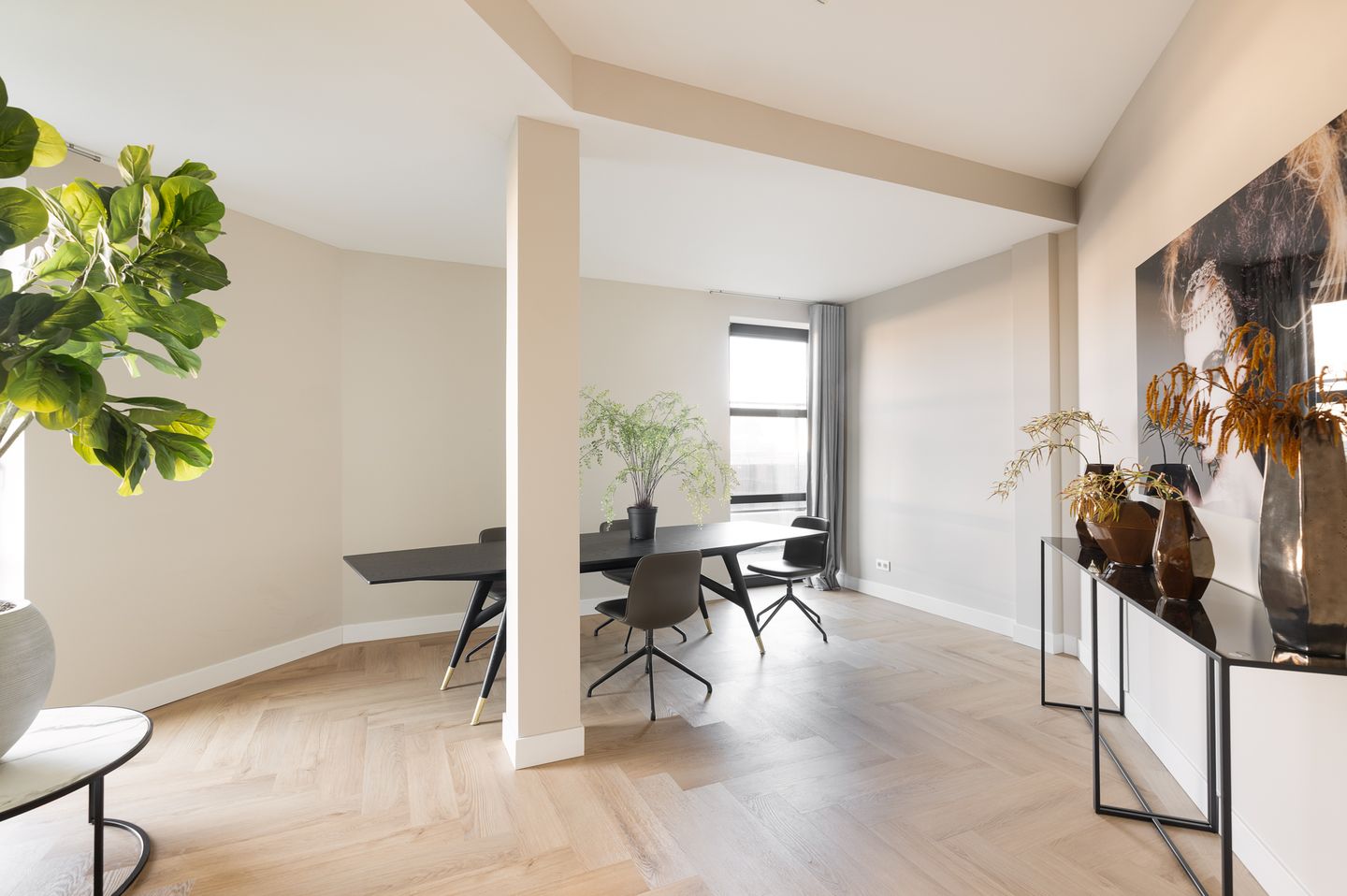 Foto 50 van Burgemeester Rijnderslaan 646