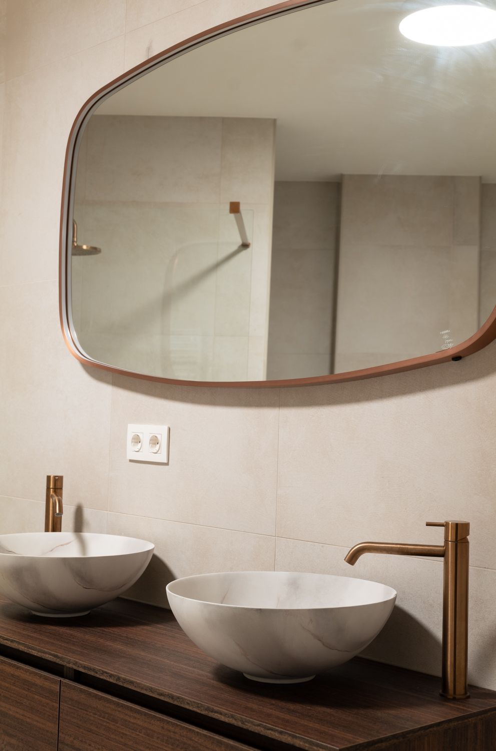 Foto 46 van Burgemeester Rijnderslaan 646