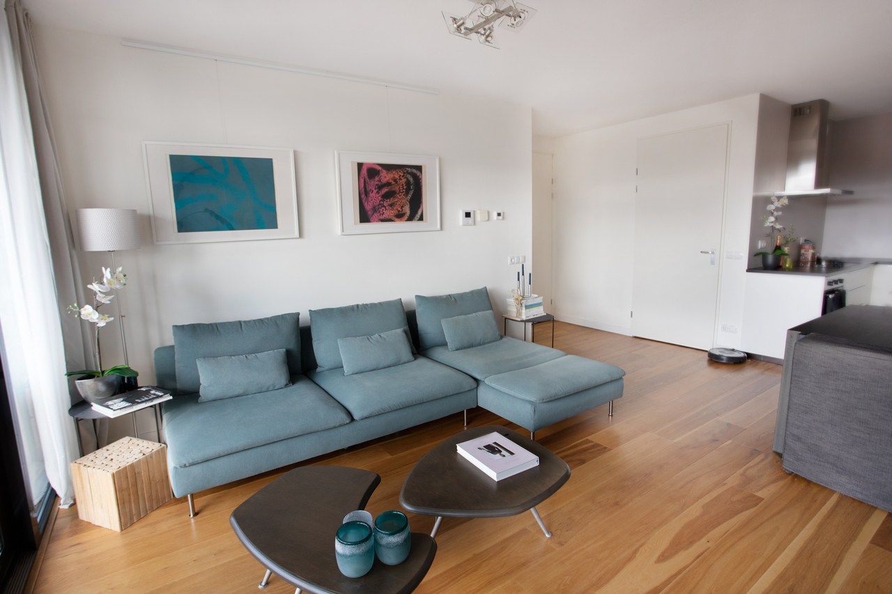 Modern Penthouse with 30 m² Roof Terrace in the City Center — 21