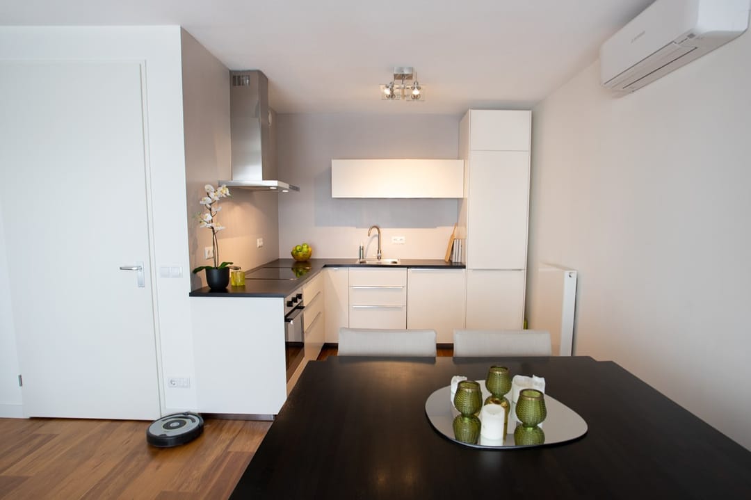 Modern Penthouse with 30 m² Roof Terrace in the City Center — 25