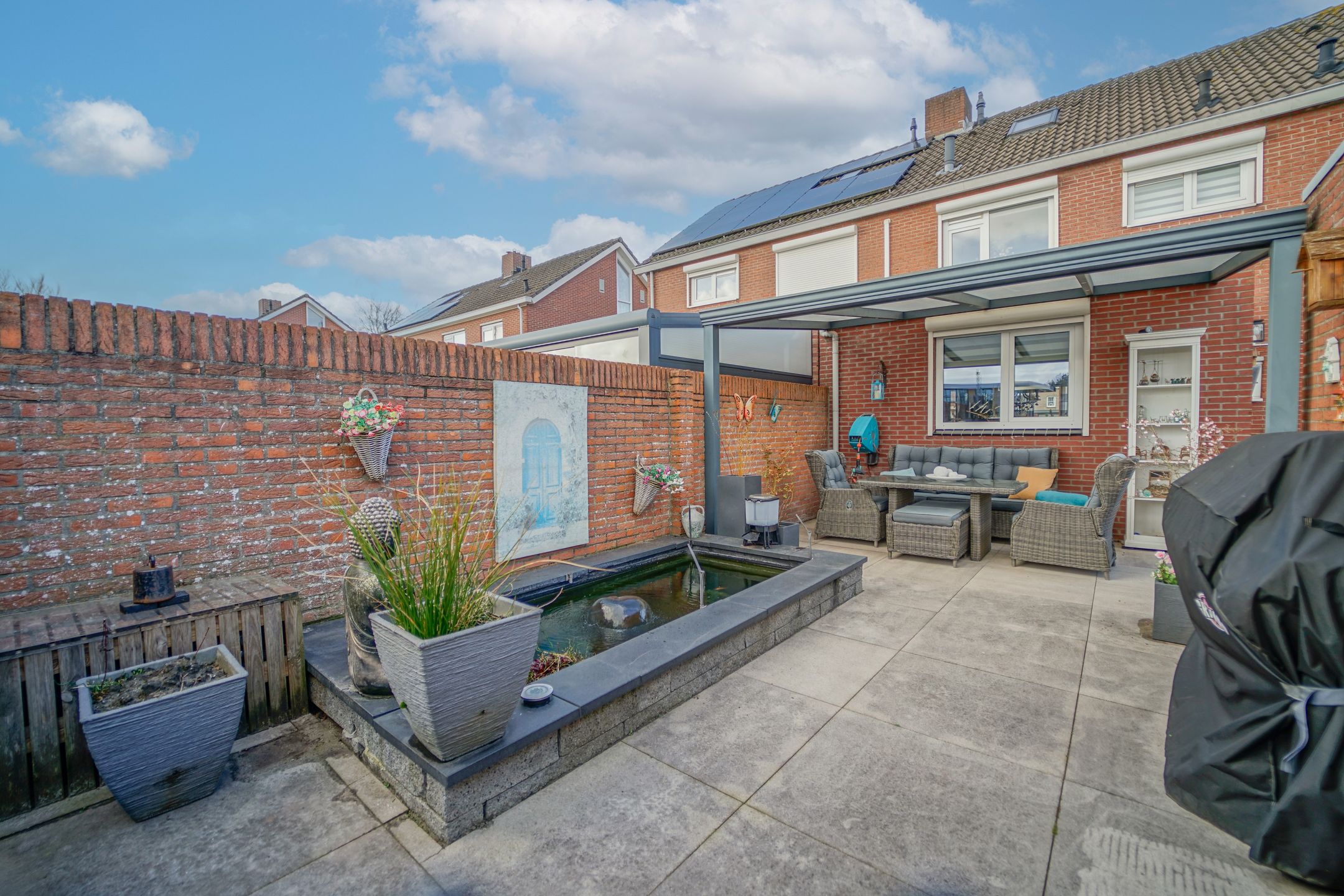 Spacious extended semi-detached home with four bedrooms in St. Willebrord — 33