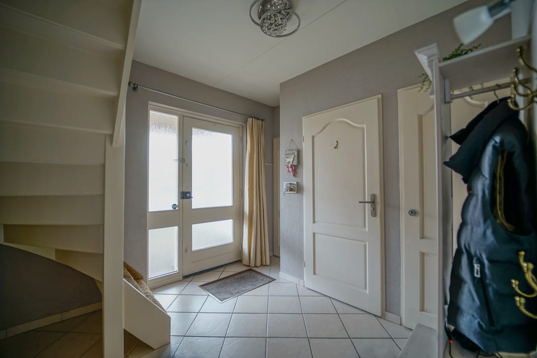 Spacious extended semi-detached home with four bedrooms in St. Willebrord — 13