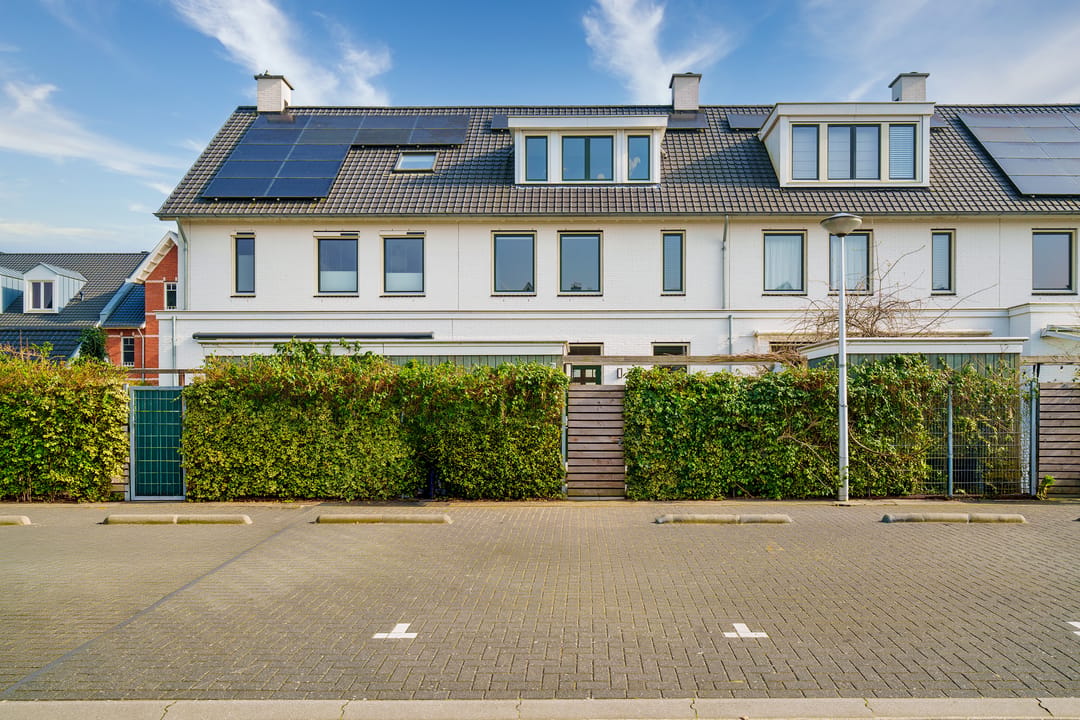 Stylish and spacious family residence in a quiet and family-friendly residential area in Weespersluis — 17