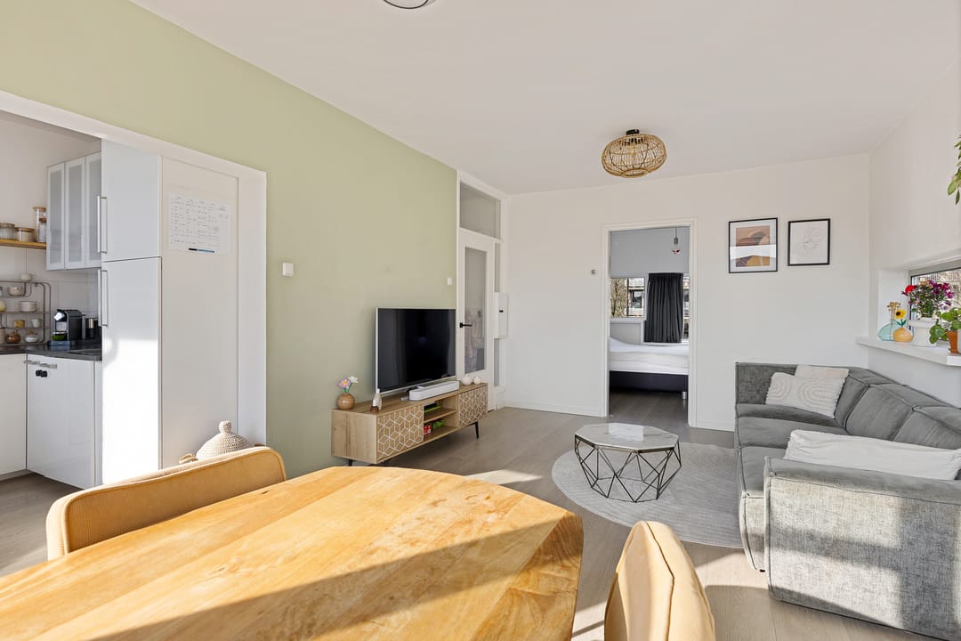 Foto 11 van Julianaplantsoen 23