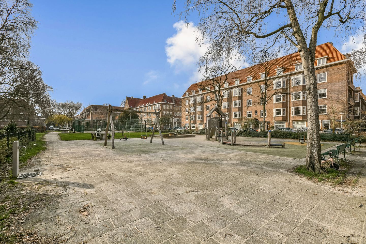 Photo 25 of Patroclosstraat 16-2