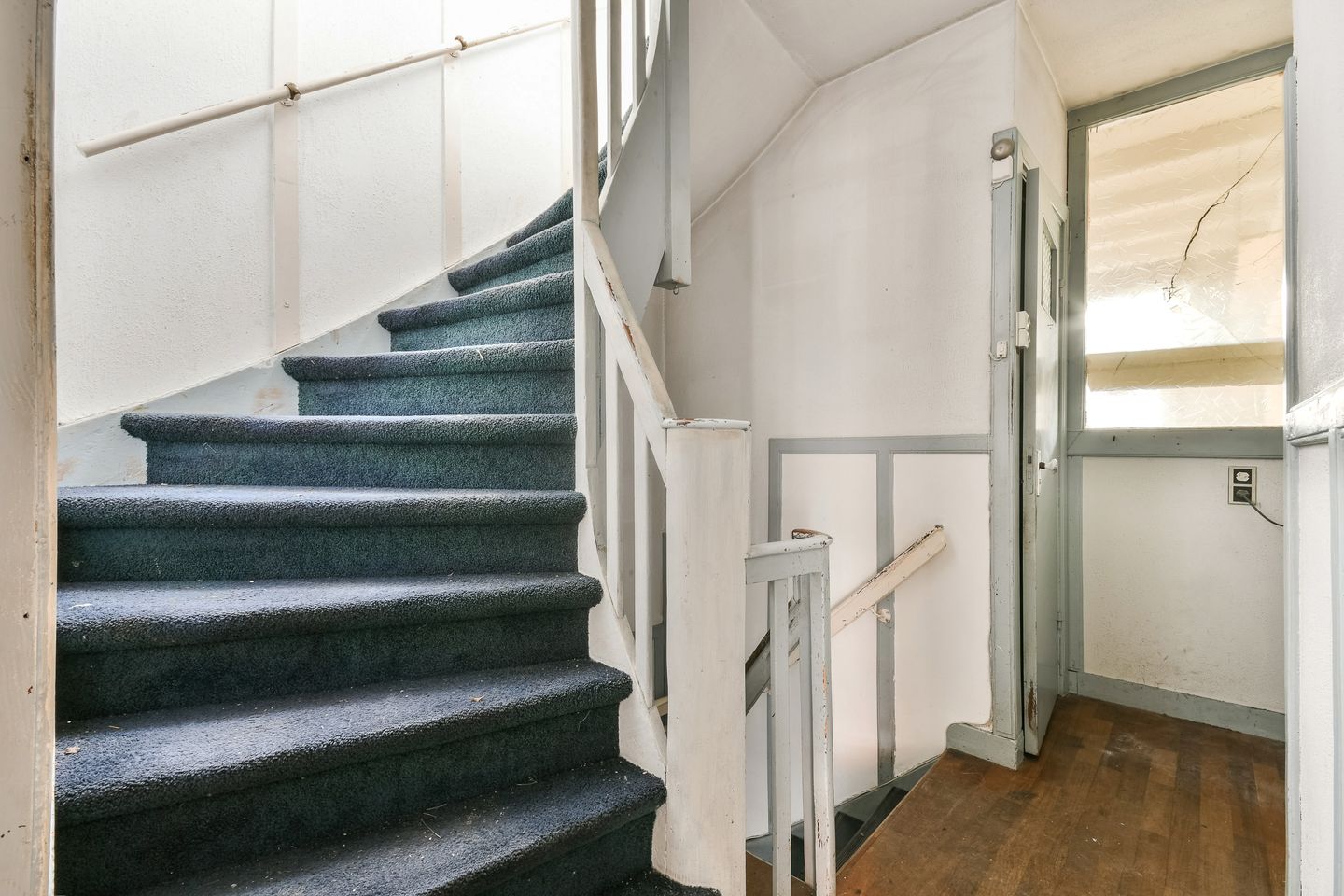 Photo 14 of Patroclosstraat 16-2