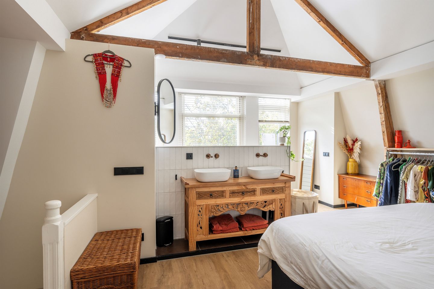 Foto 19 van Mathenesserweg 115-A03