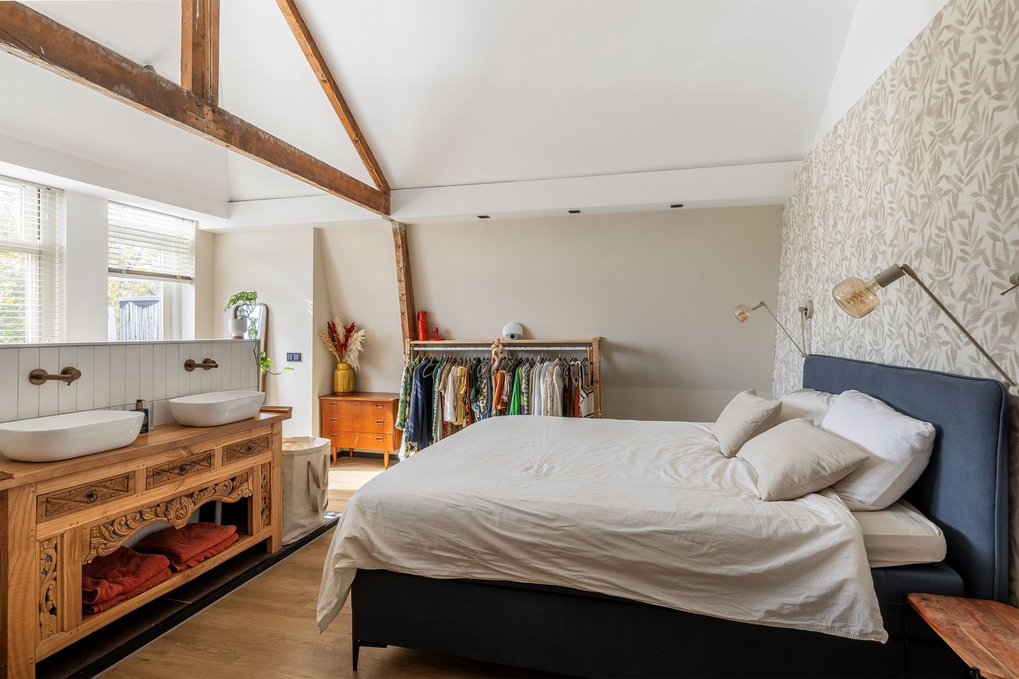 Foto 20 van Mathenesserweg 115-A03