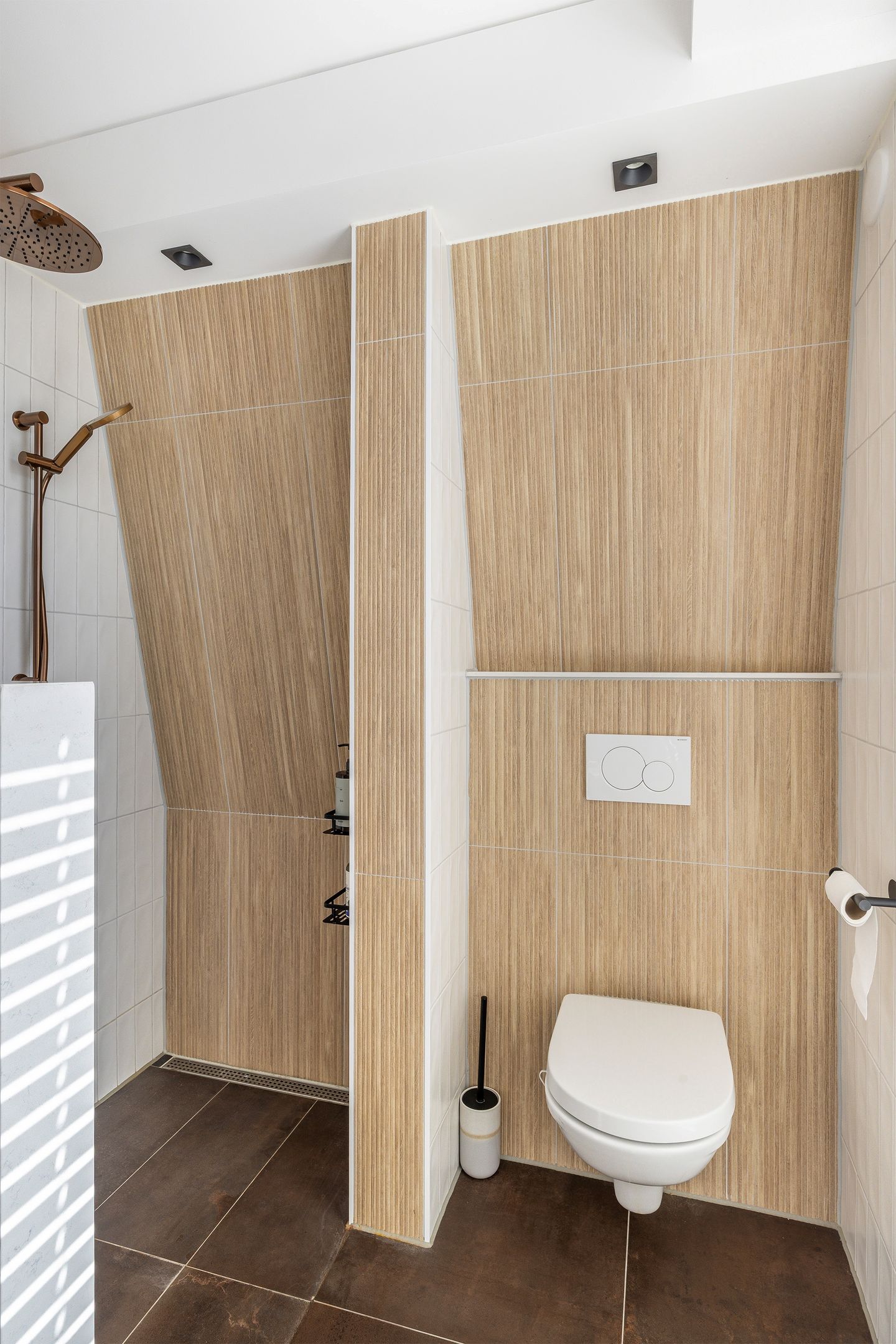 Foto 25 van Mathenesserweg 115-A03