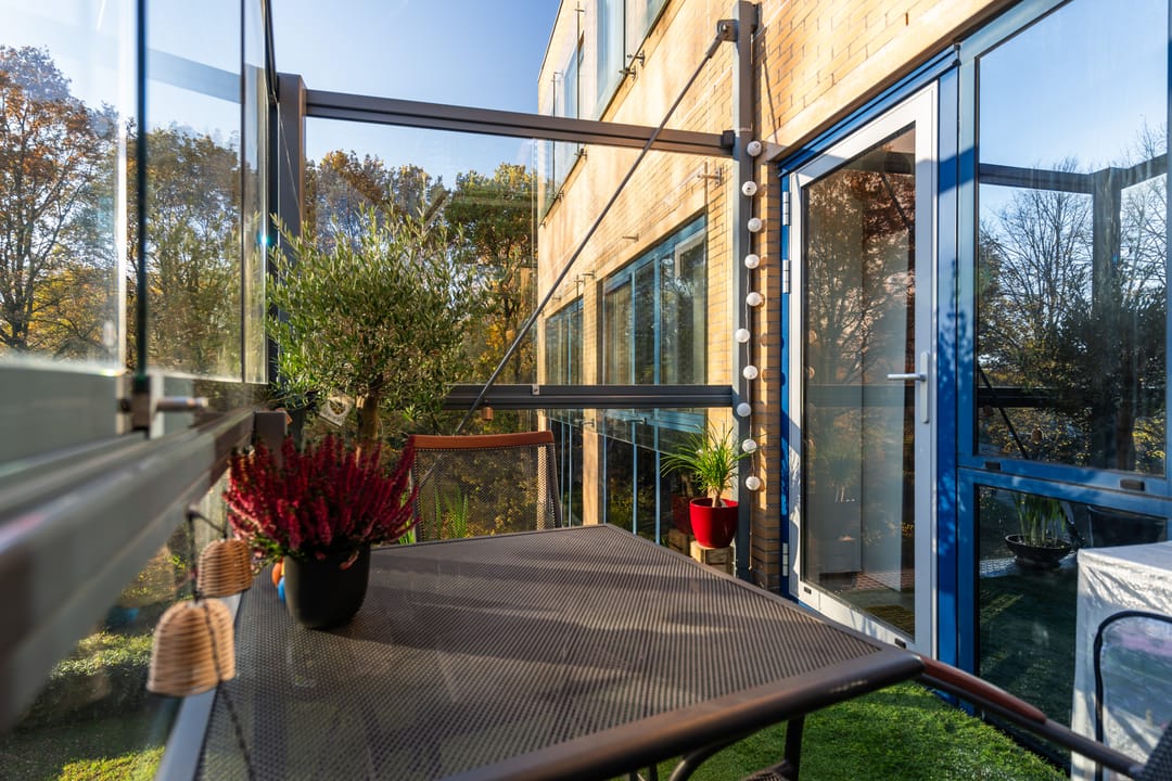 Modern Apartment with Balcony in Nieuwegein — 14