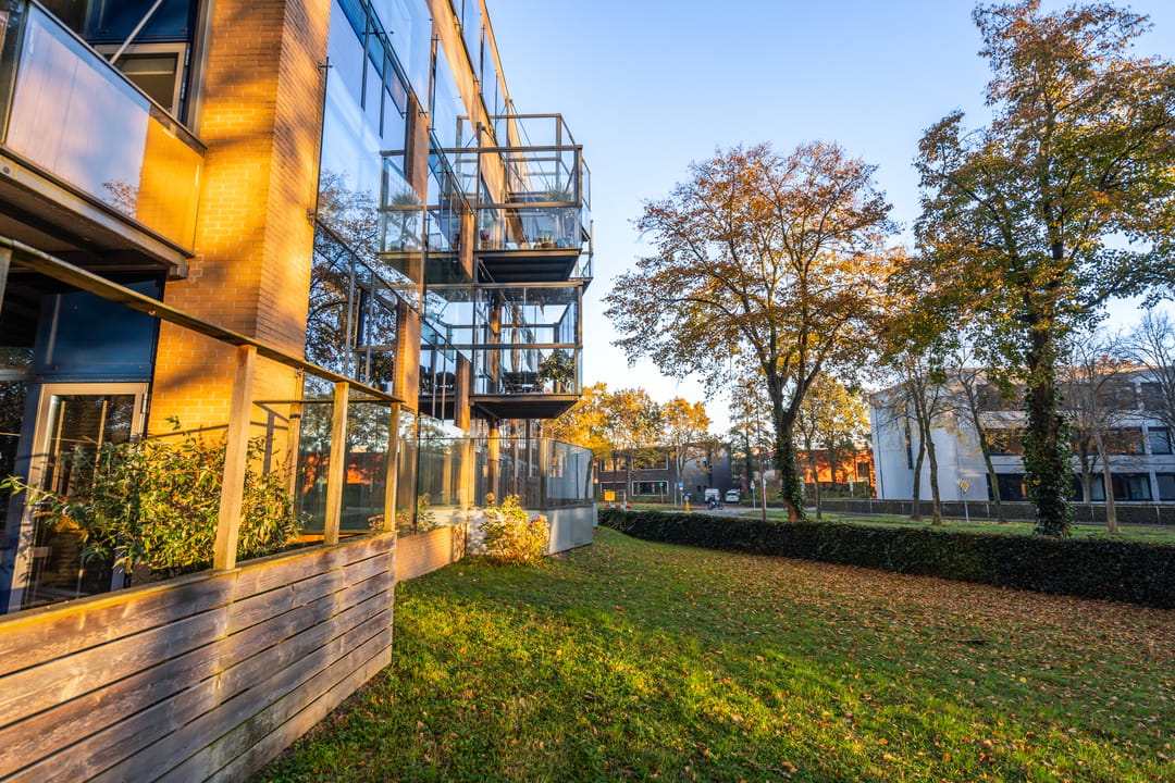 Modern Apartment with Balcony in Nieuwegein — 35