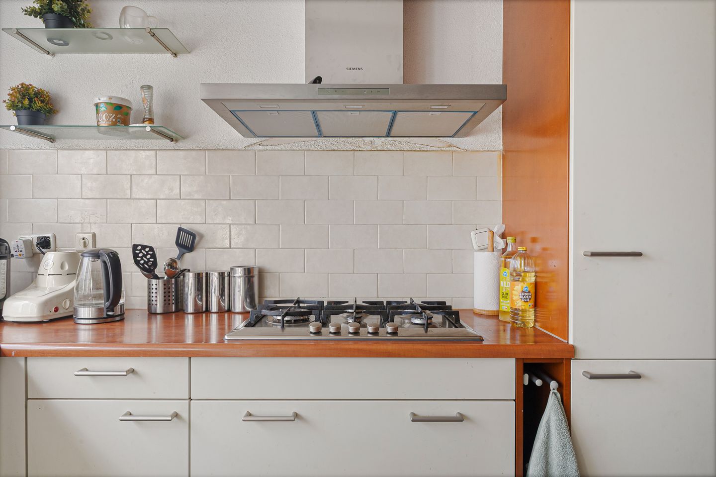 Spacious and Modern Terraced House with Four Bedrooms and Sunny Garden — 13
